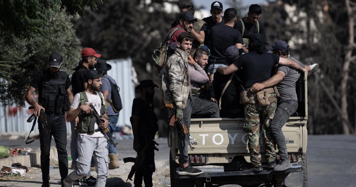 Syria Sectarian Violence: 1,380 Dead, 120,000 Displaced
