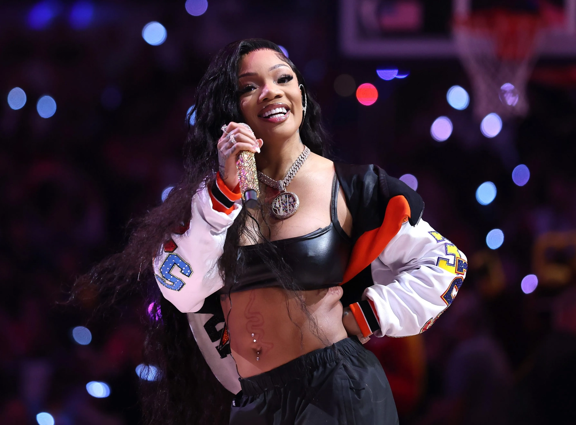 GloRilla's VIP Treatment to Lucky Fan at Memphis Concert Sparks Social Media Frenzy