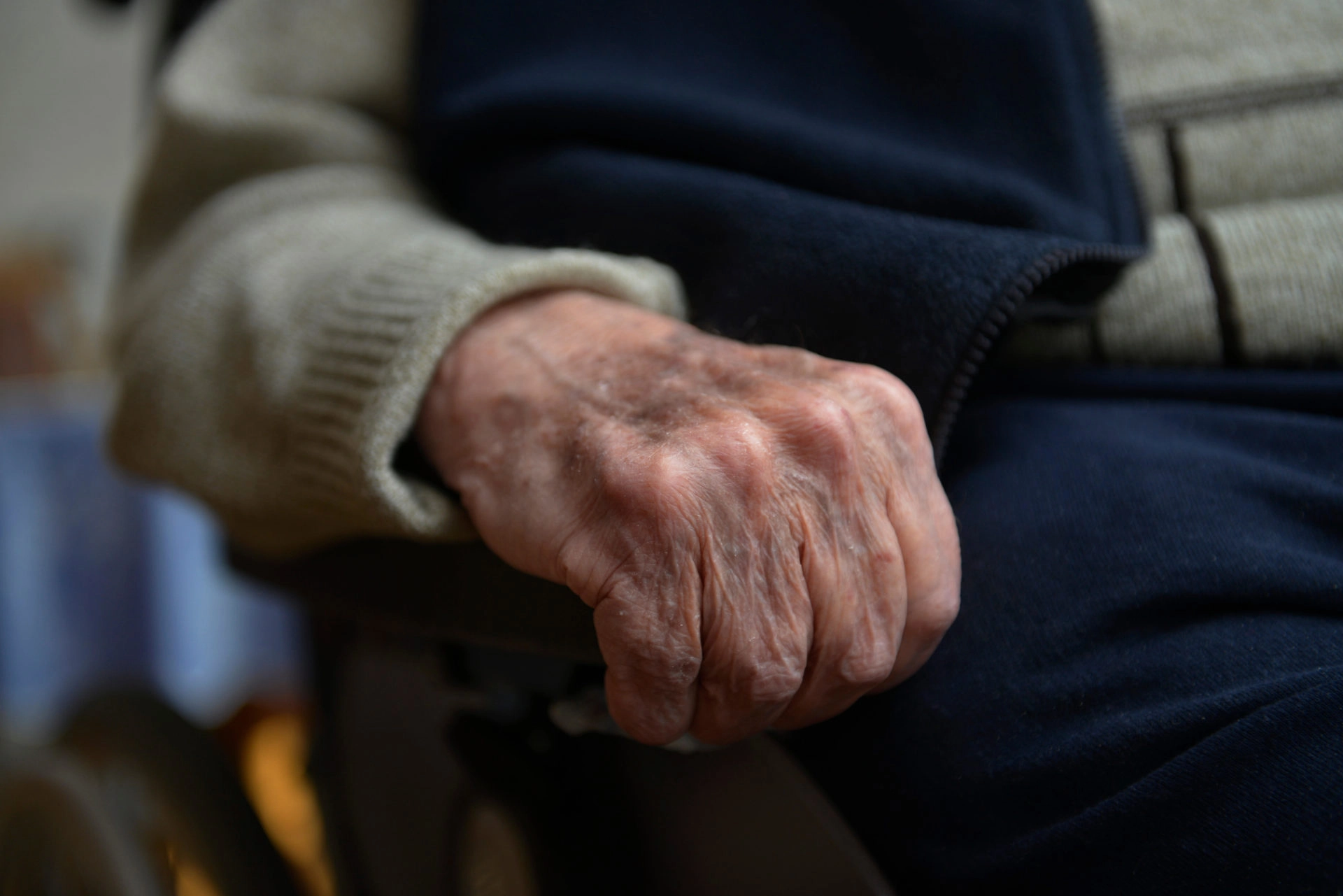 How to Address a Loved One's Deteriorating Memory: Expert Advice and Tips
