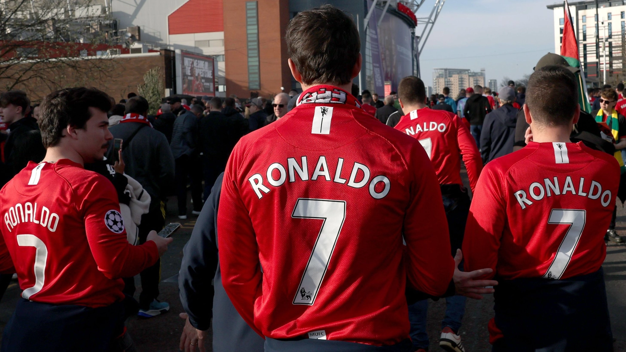 Manchester United Mega Store Shocks Fans with Icon Name Ban