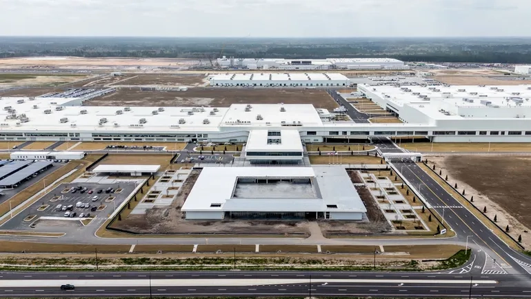 2025 U.S. Manufacturing Projects Update: $15.5 Billion Worth Canceled