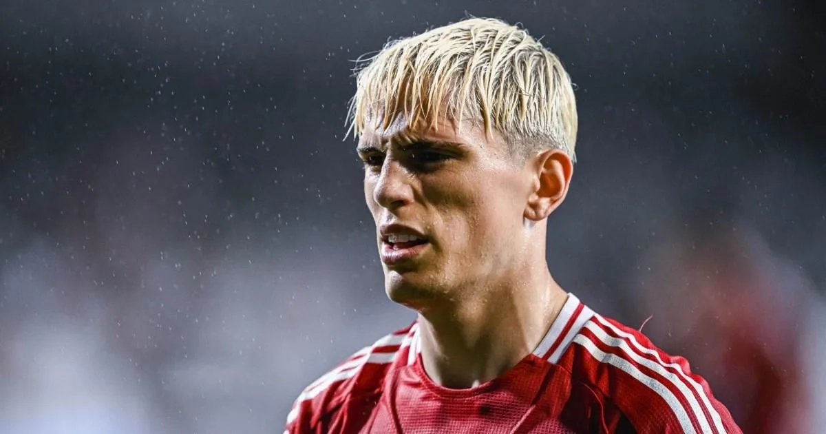 Manchester United Dismiss Swap Deal with Chelsea for Benjamin Sesko as Top Striker Target, Reports Say