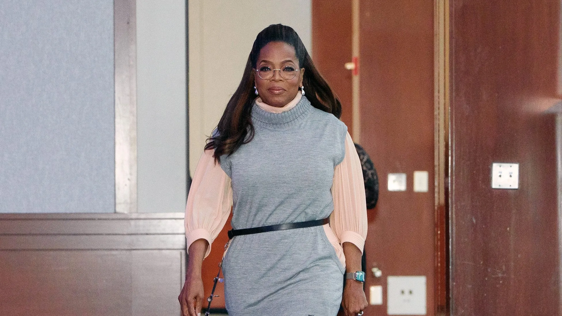 Oprah Winfrey's Billion-Dollar Empire: How She Built Her Wealth & Real Estate Holdings