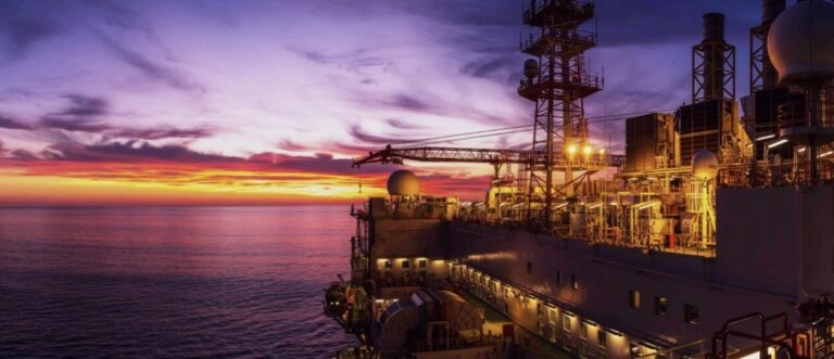 Unlocking Australia's Potential: Cross-Border CCS for Regional Decarbonization