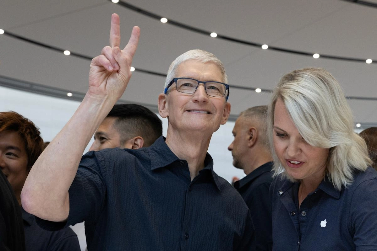 Apple CEO Hints at AI Acquisition Plans in Q3 Conference Call