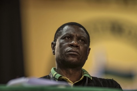 Deputy President Paul Mashatile Faces Fine for Undeclared Diamond Gift