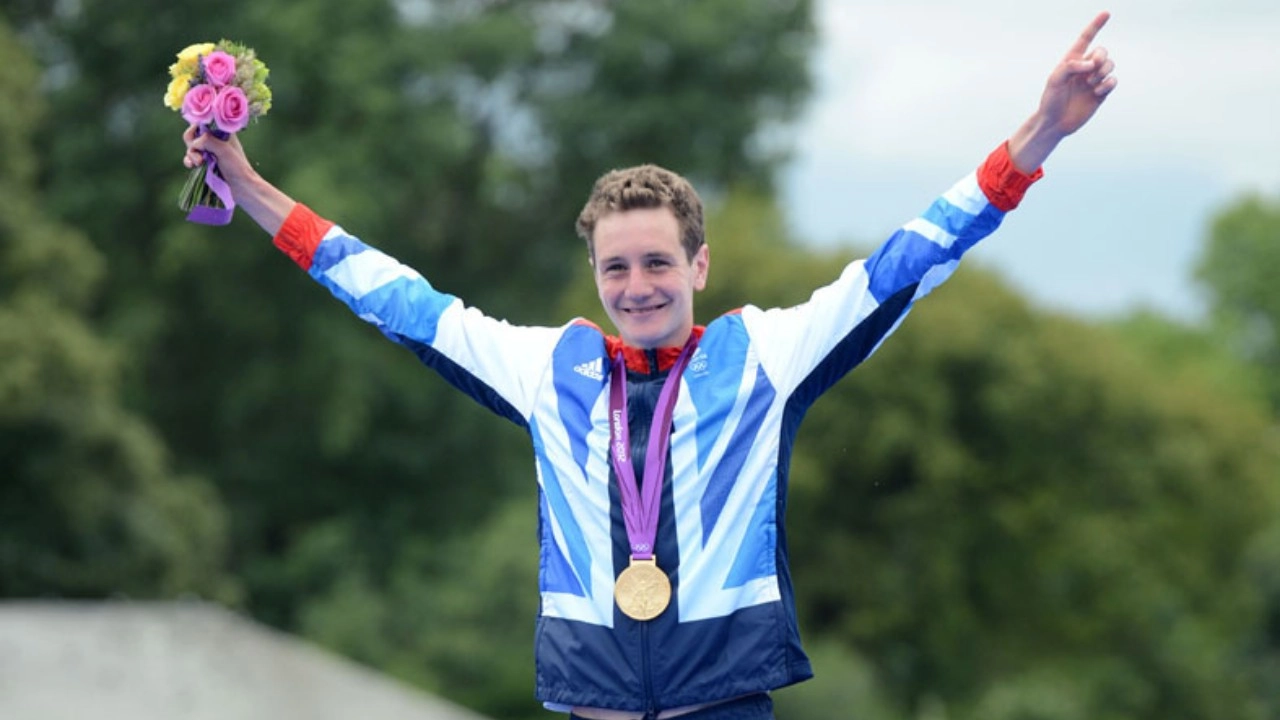Alistair Brownlee's Essential Recovery Tip: A Cup of Tea for Triathletes