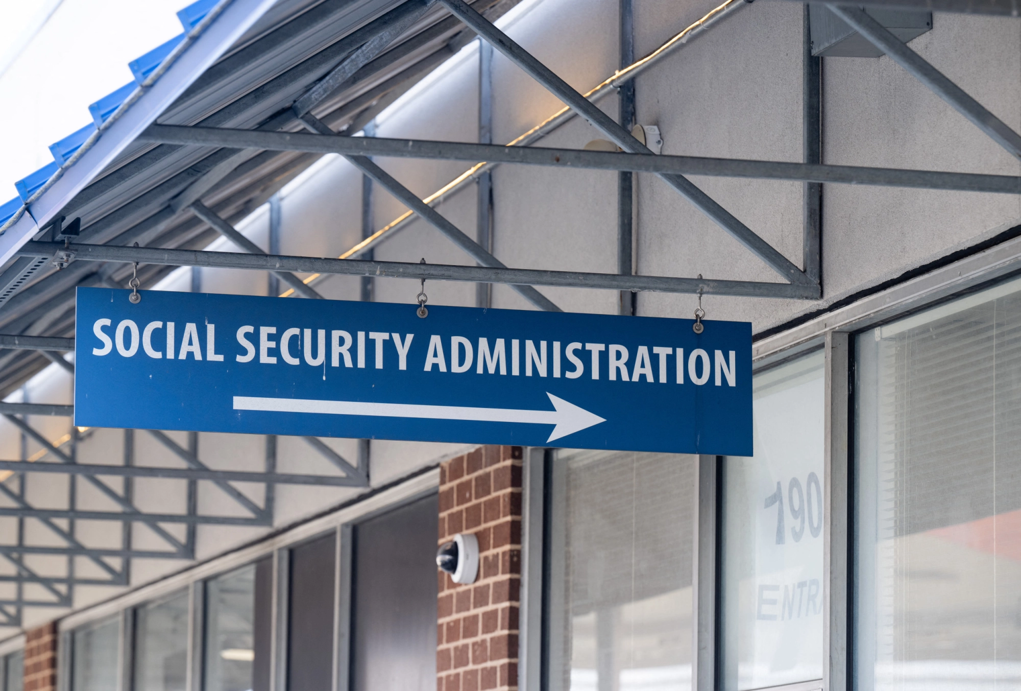Social Security Commissioner Fires Back at Elizabeth Warren Over Agency Changes
