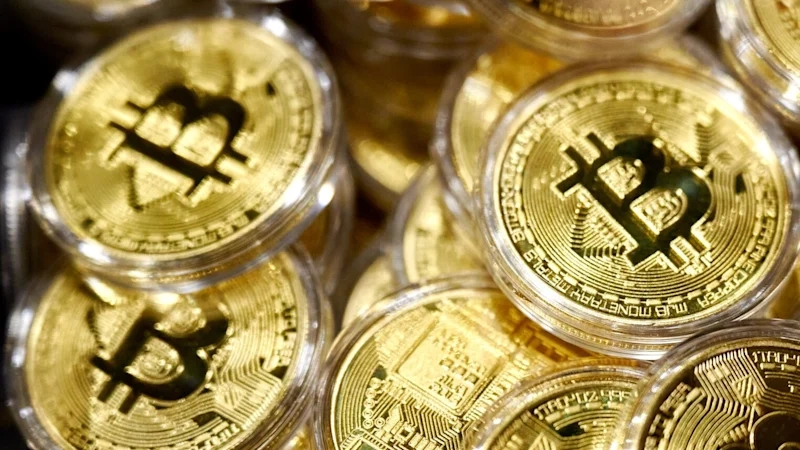 China's Crypto Stance & Impact on Global Stablecoins Revealed