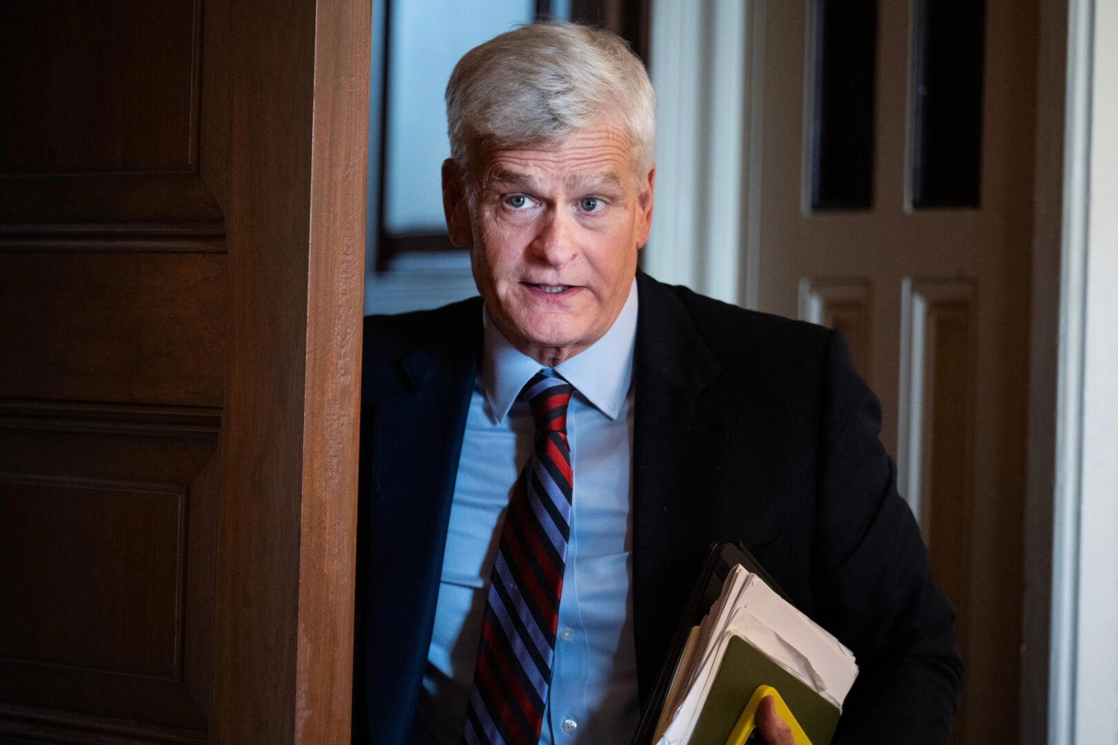 Senate Chairman Denounces Federal Decision to Phase Out mRNA Vaccine Development