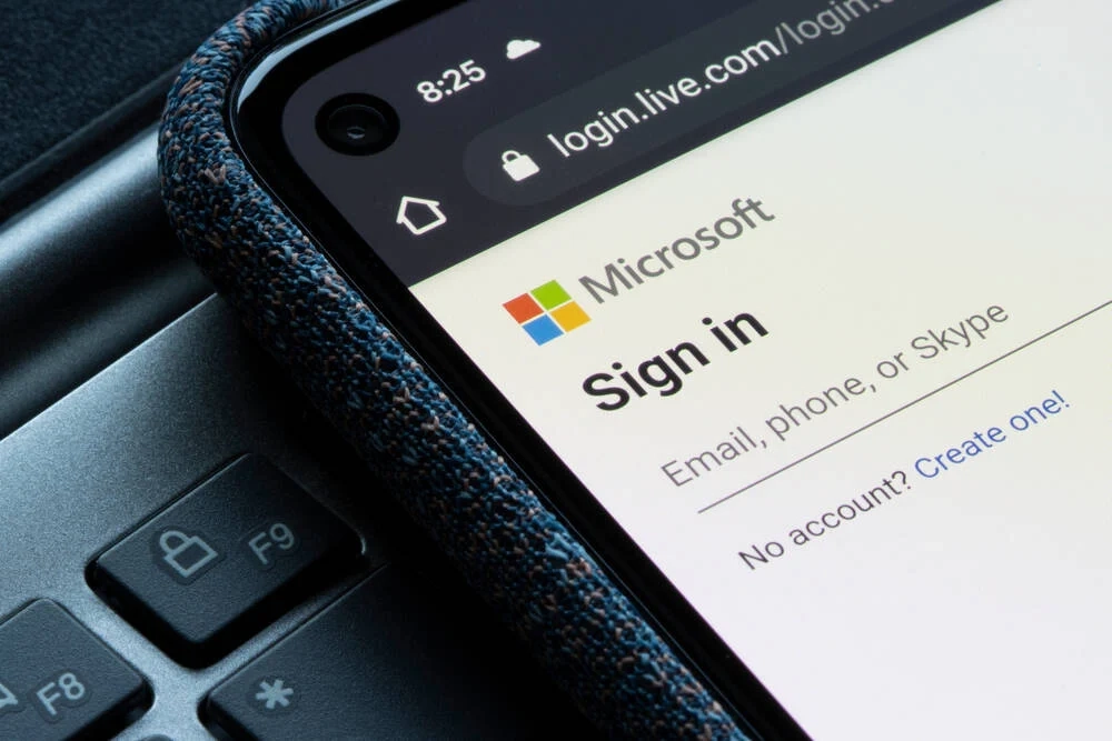 Microsoft Exchange Server Bug Warning: CVE-2025-53786 Alert