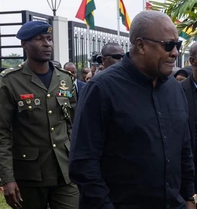 President Mahama Establishes Investigative Board Following Helicopter Crash