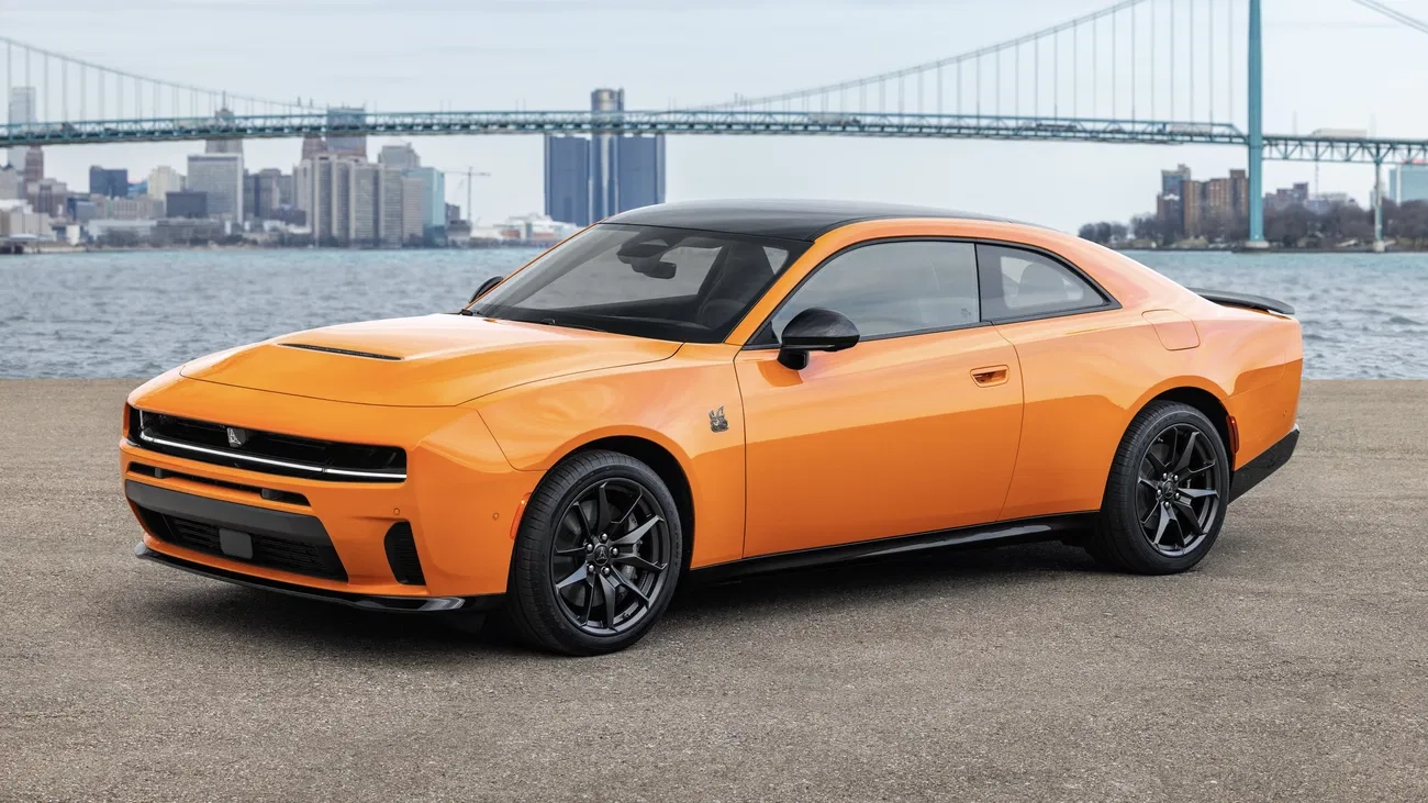 Dodge Charger Sixpack Revealed: Scat Pack and R/T Models with Twin-Turbo Power
