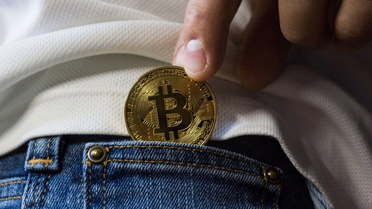 LuBian Crypto Hack Exposes $14.5B Bitcoin Theft - Biggest in History
