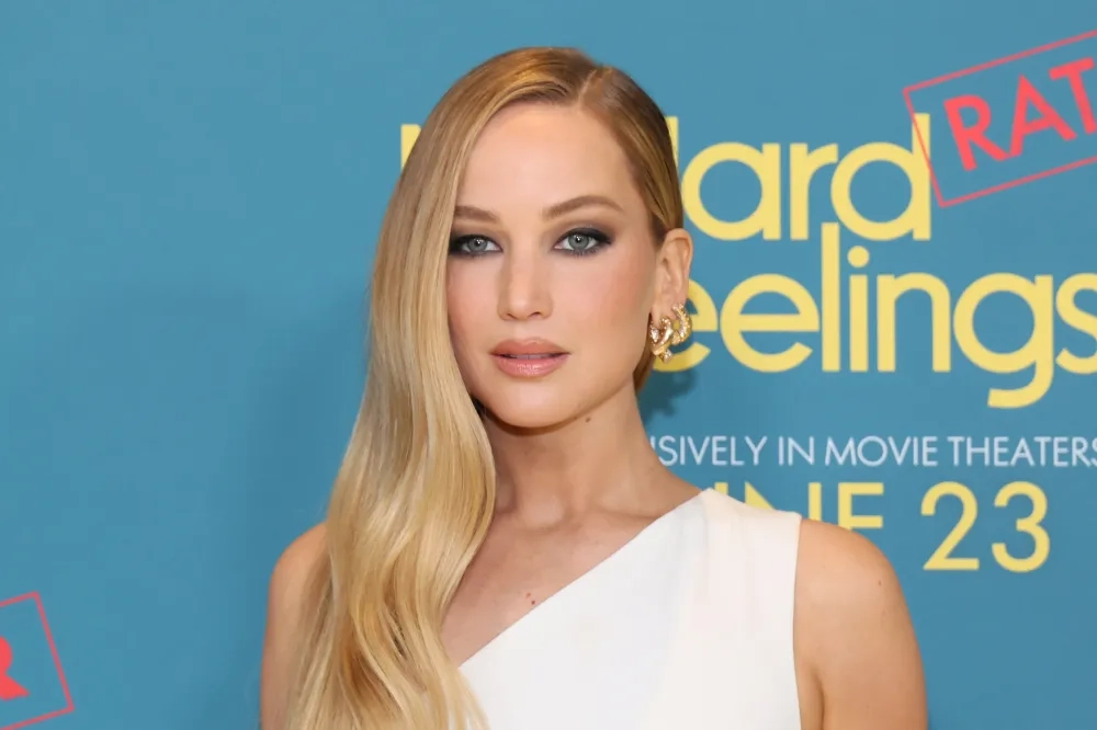 Get Jennifer Lawrence's Look for Less: $22 Designer Dupe Sandals on Amazon!