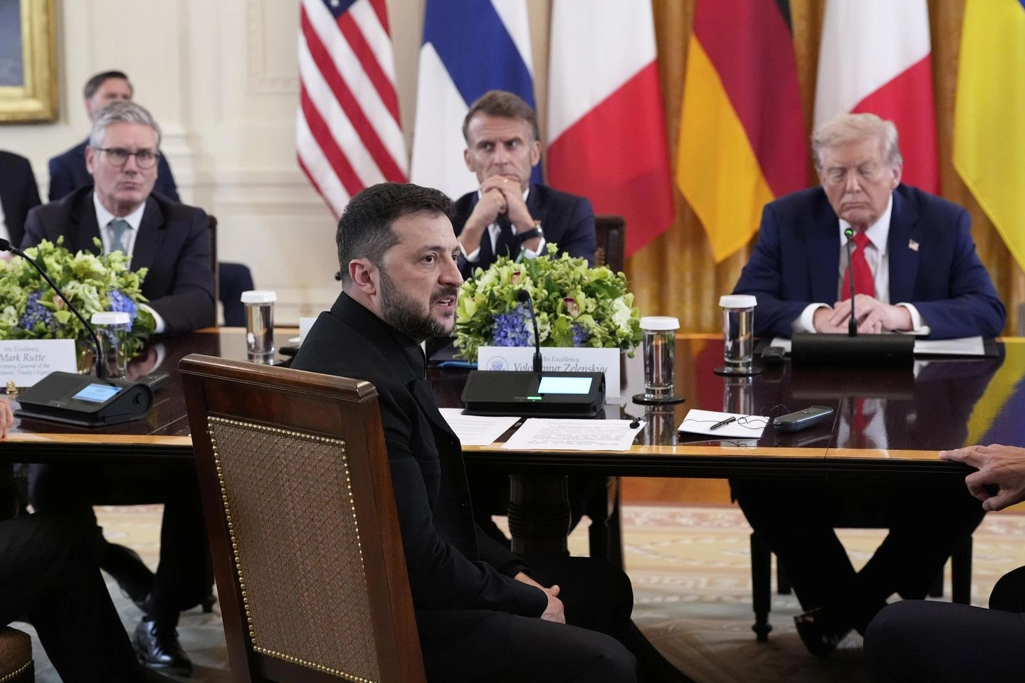 Trump's Pledge: No U.S. Troops for Ukraine Amidst Putin-Zelenskyy Talks