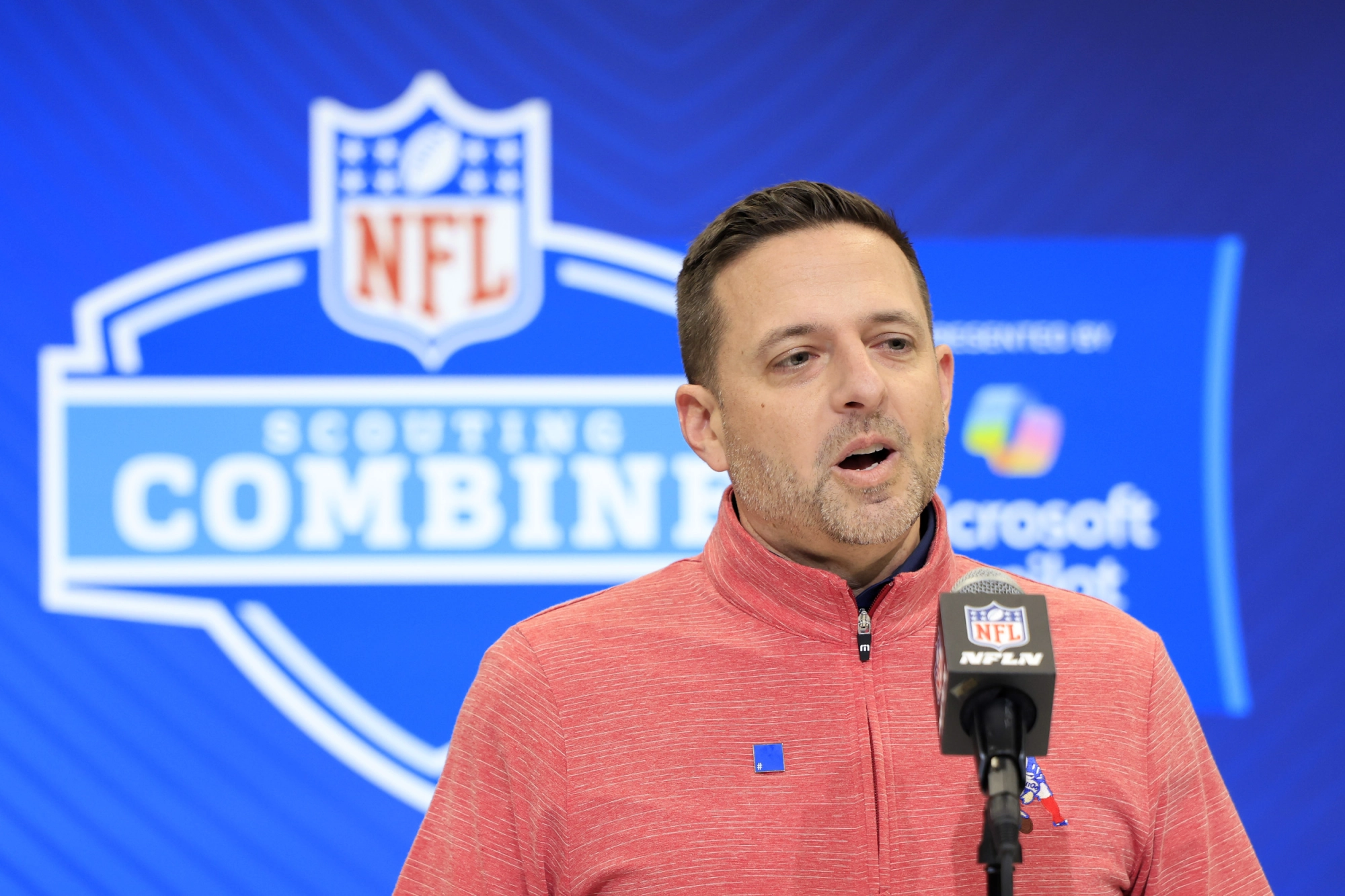 New England Patriots Eyeing Trade for NFL Stars McLaurin and Hendrickson