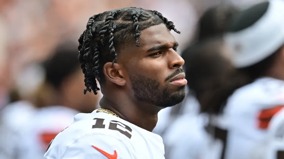 Shedeur Sanders Struggles in Preseason Finale, Sparks Controversy