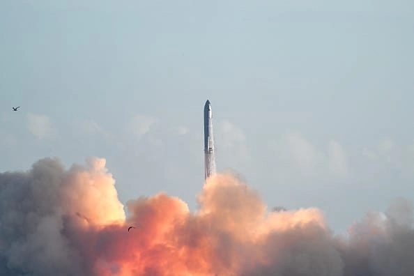 SpaceX Starship Rocket Successfully Deploys Mock Starlink Satellites