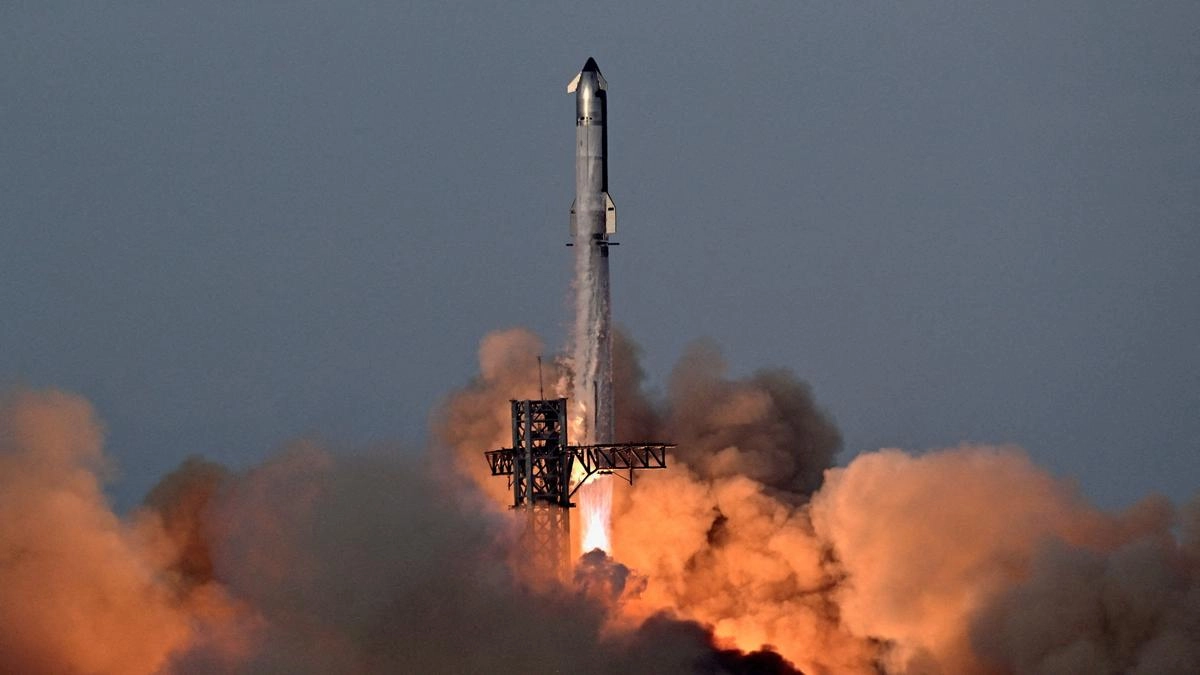 SpaceX Successfully Deploys Test Payload on Starship Mega Rocket | August 26, 2025