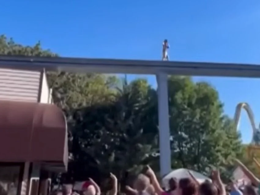 Heroic Park Visitor Rescues Lost Boy on Monorail Tracks at Hersheypark