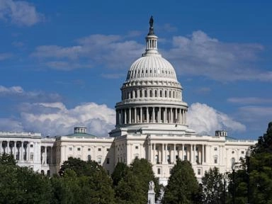 Rare Bipartisan Unity Emerges in Push to Ban Congressional Stock Trading